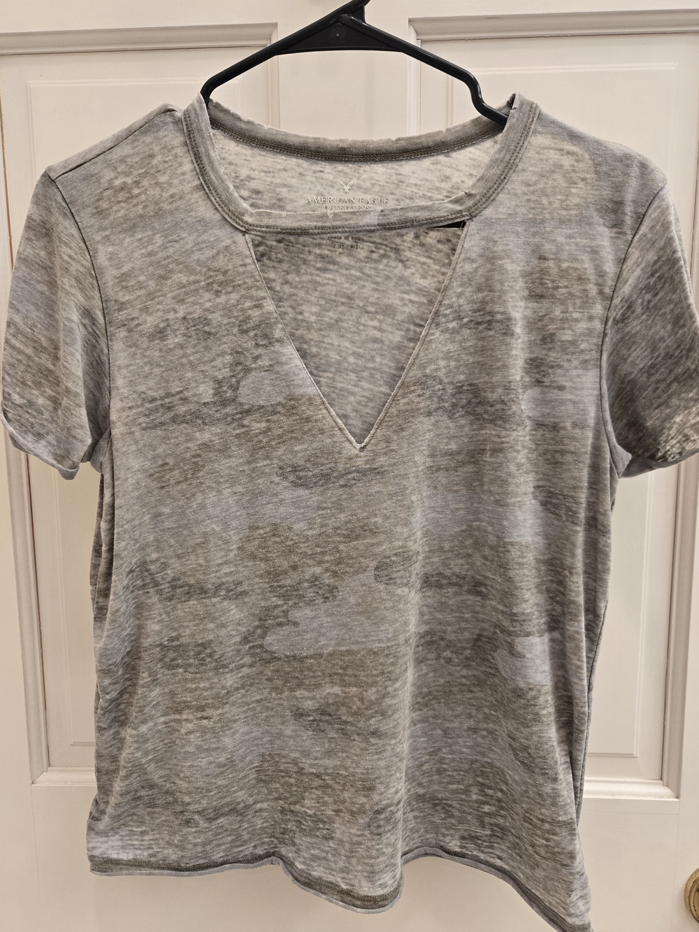 American Eagle Outfitters Gray Short-Sleeve Top with V-Notch